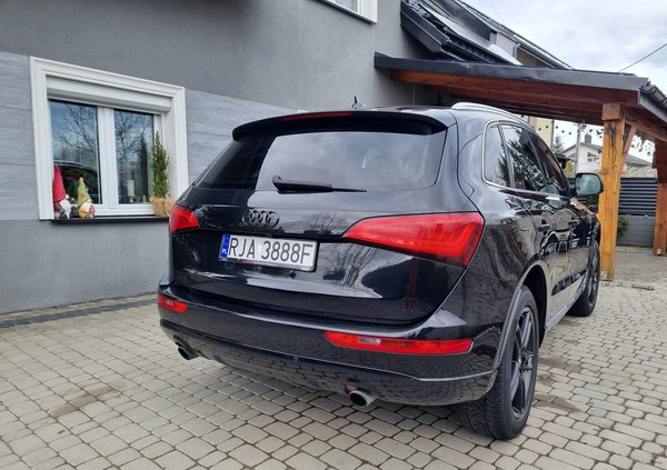 Audi Q5 cena 69000 przebieg: 129000, rok produkcji 2013 z Jarosław małe 106